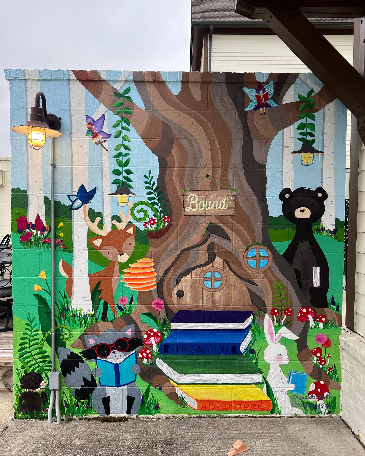 Woodland animal hand painted nursery mural